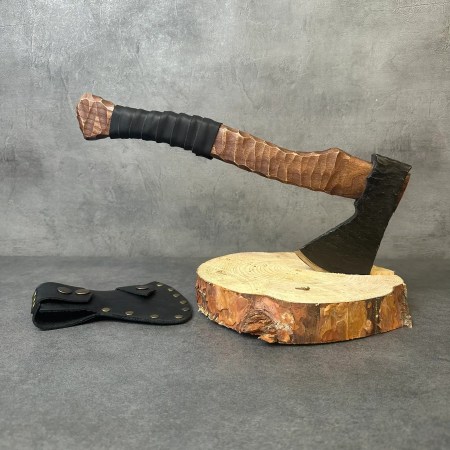sokyra-kamin-shkirianyi-chokhol-34949989147344
